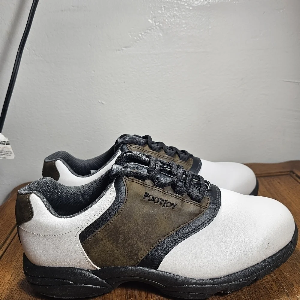 FootJoy Mens 45516 GreenJoys Golf Shoes White Brown Leather Saddle Size   10.5
